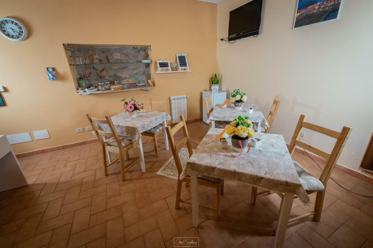 Casale Rufo Bauernhof Sonnino